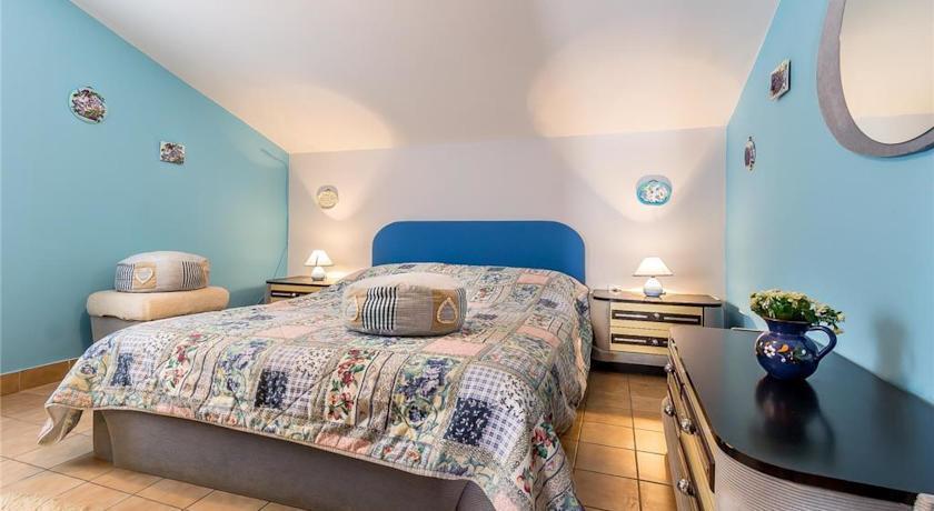 Apartments Bardak Ližnjan Rom bilde
