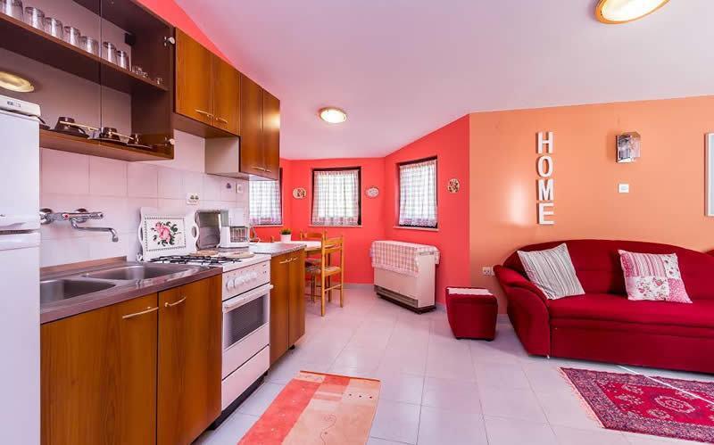 Apartments Bardak Ližnjan Rom bilde